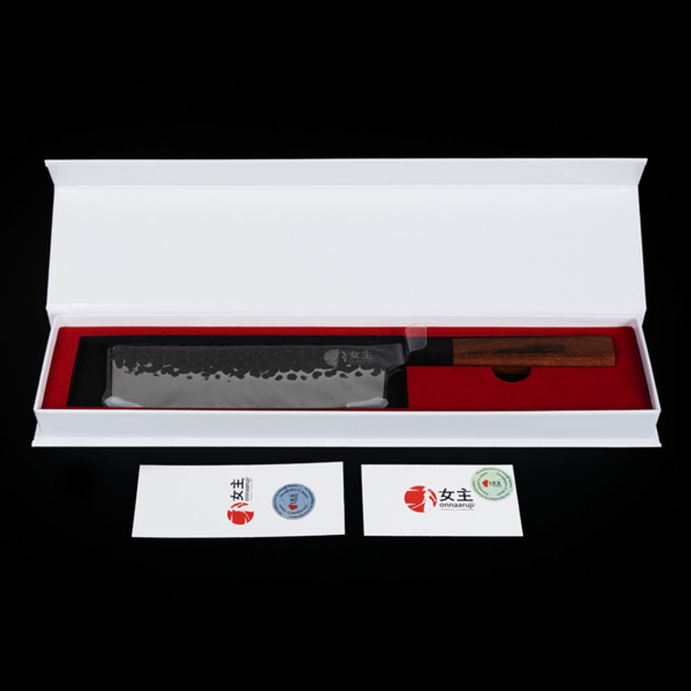 Кухонный нож-топорик Накири Onnaaruji. 20см. Hayabusa Series