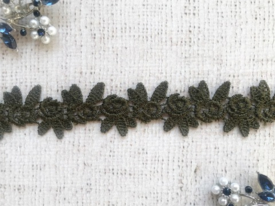 Кружево плетеное, ш. 2,5 см.
