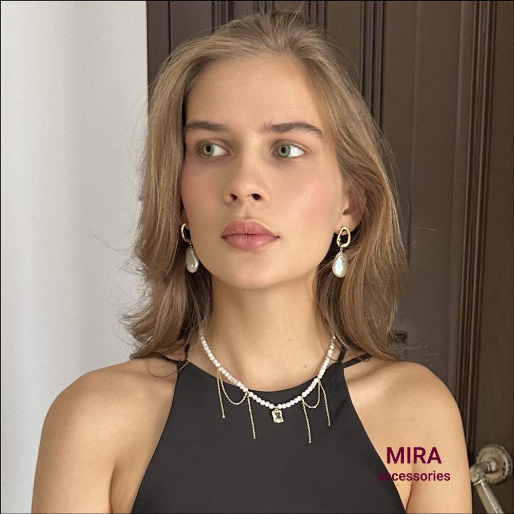 Чокер из перламутра