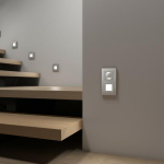 Датчик движения 500 Вт, двухпроводный (серебряный)