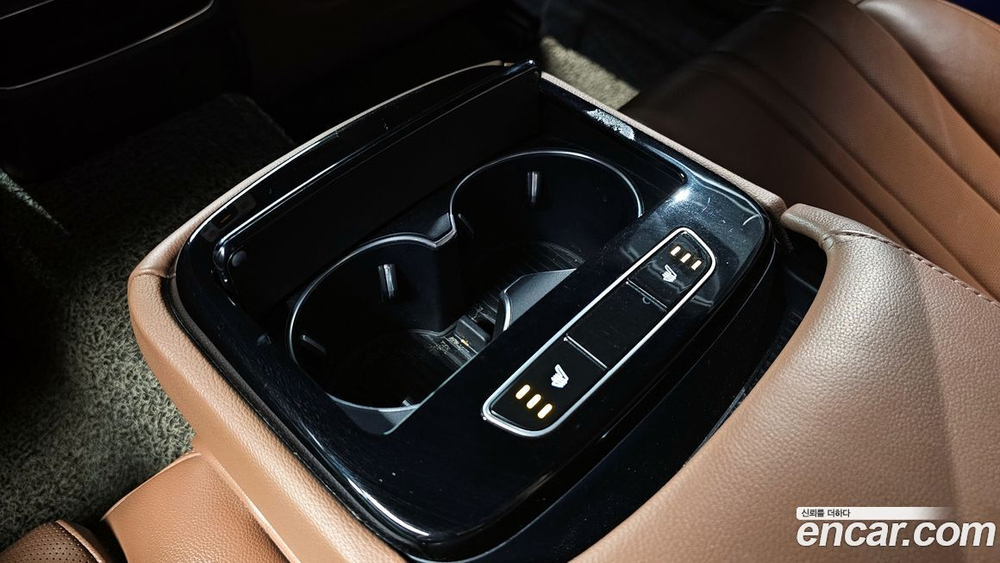 Genesis G80 (RG3) Бензин 2.5 Turbo 2WD (05.2020)