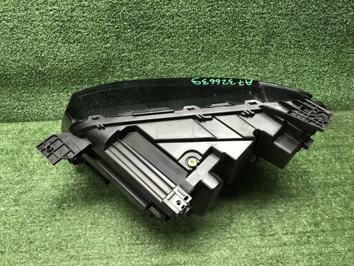 Фара правая Geely Tugella (2019-н.в.) LED