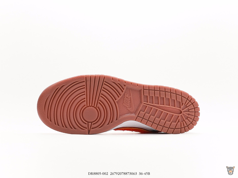 Кроссовки Nike SB Dunk High “Chenille Swoosh”