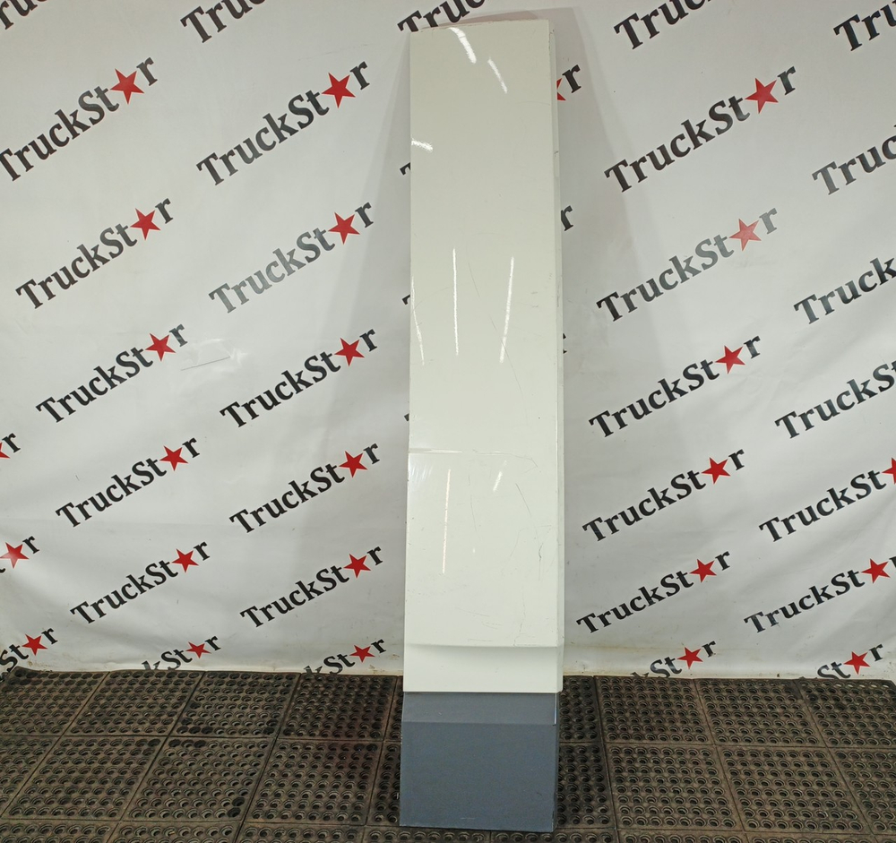 Спойлер кабины боковой левый 2018г