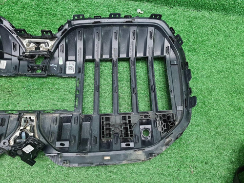 Решетка радиатора BMW 7er G70 (2022-н.в.)