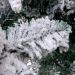 Ёлка «Снежные огни» 210 см, ПВХ с белым напылением 310 ламп LED (1222 ветки)