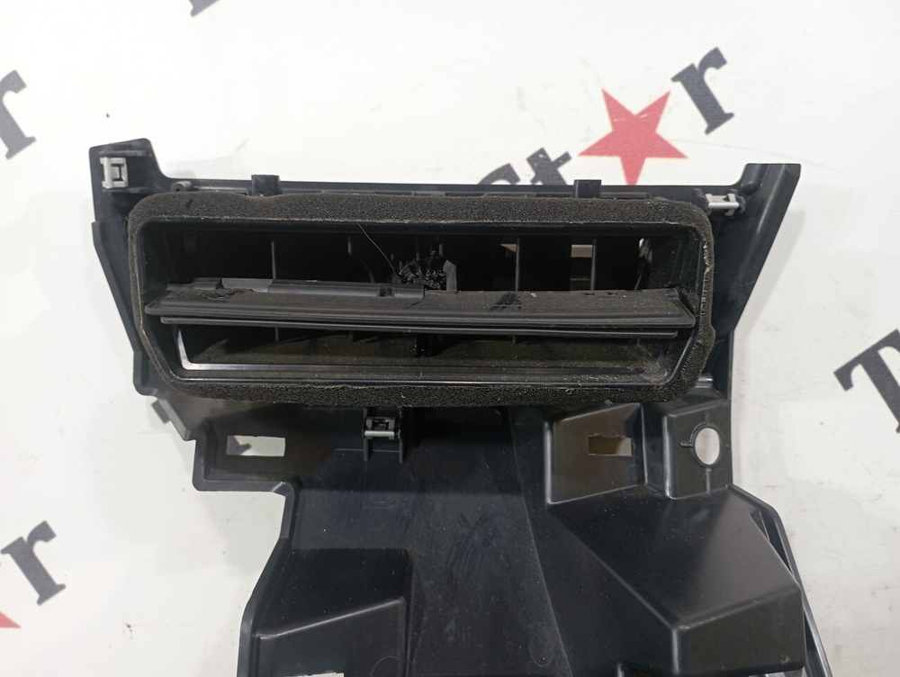 Дефлектор воздушный 2023г