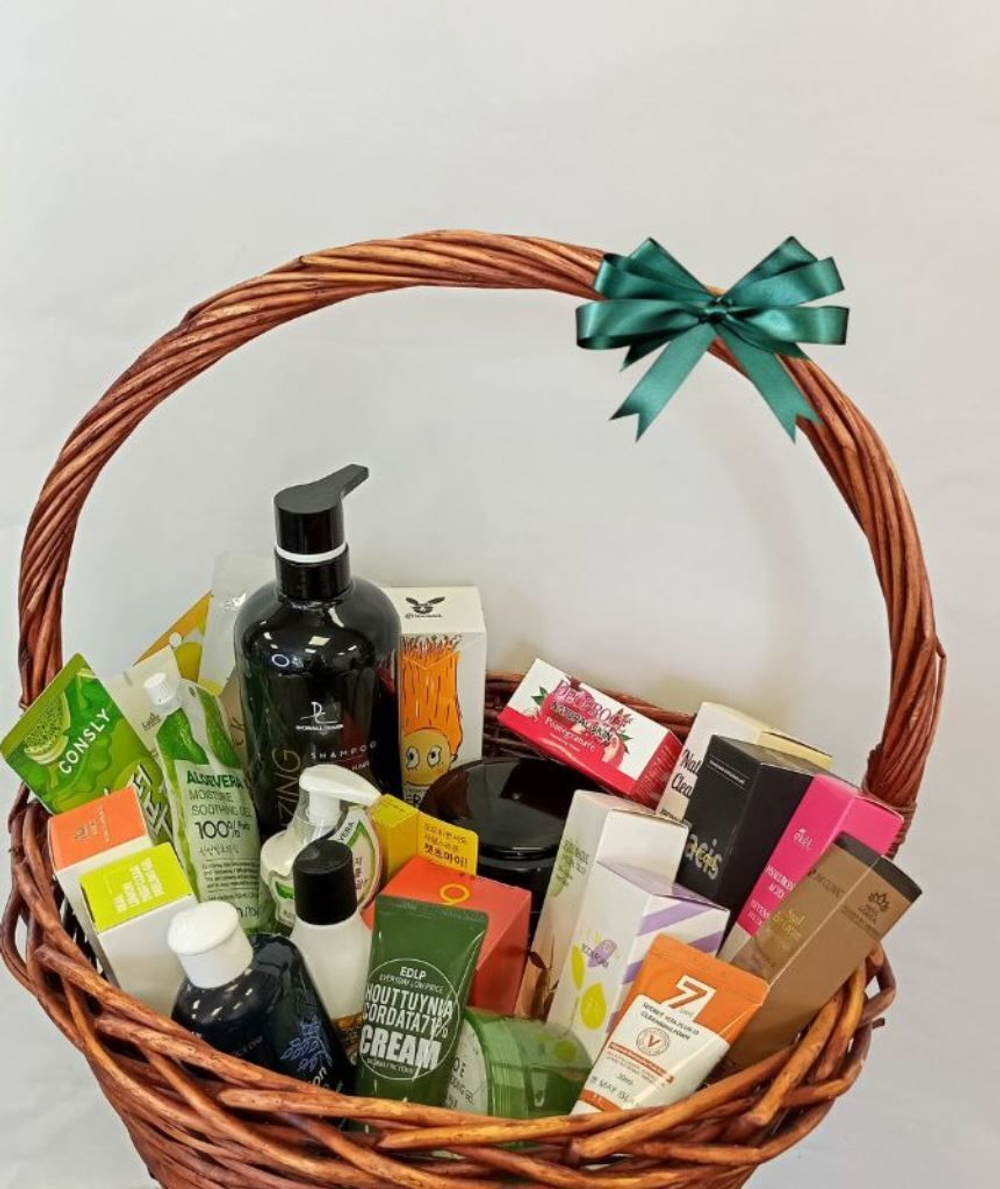 Косметическая корзина BOX2U "Суперфудс", для всех типов кожи, 150 предметов