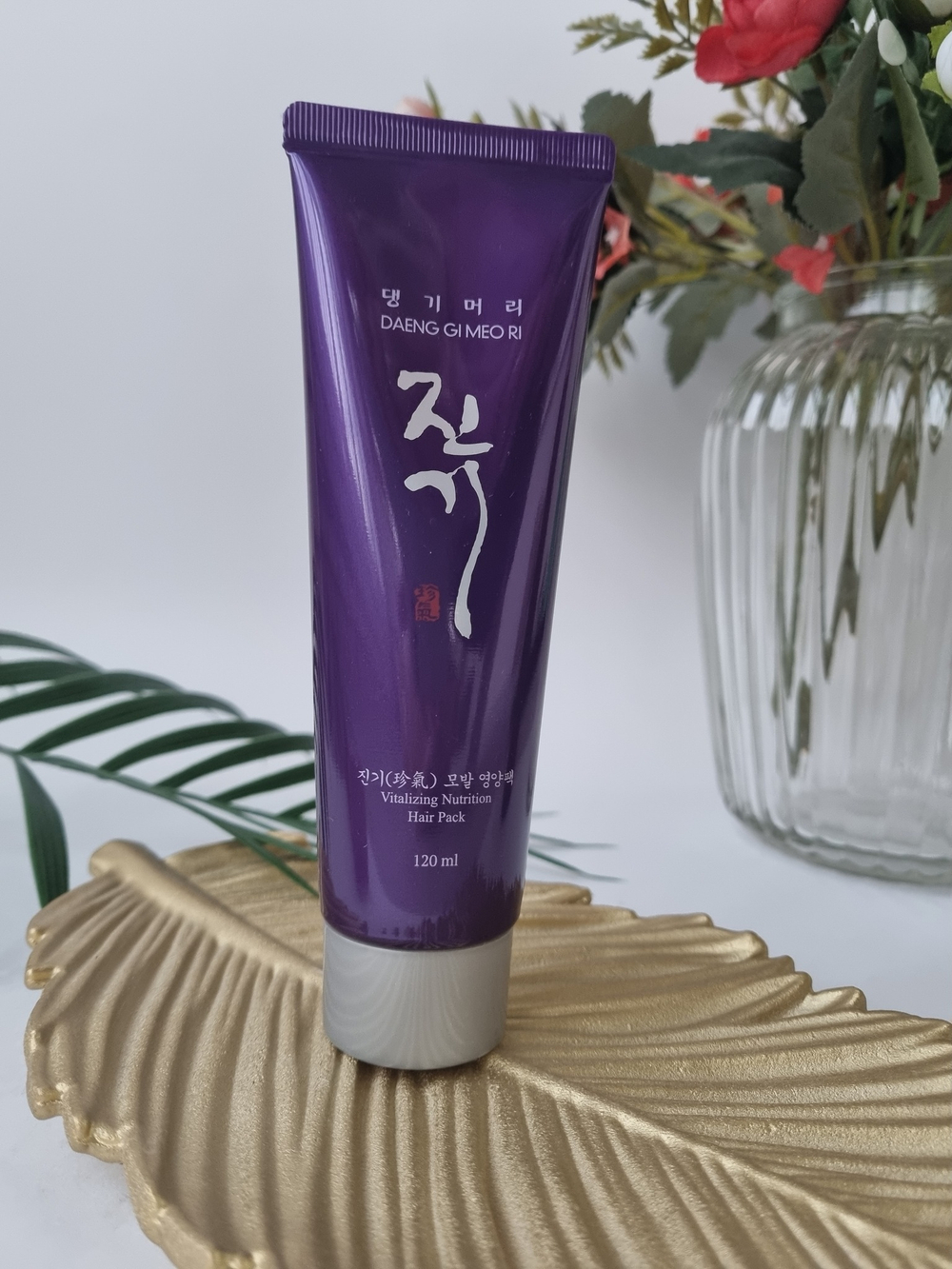 Питательная маска для волос с кератином Daeng Gi Meo Ri Vitalizing Nutrition Hair Pack 120 мл