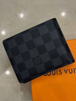 Кошелёк Louis Vuitton