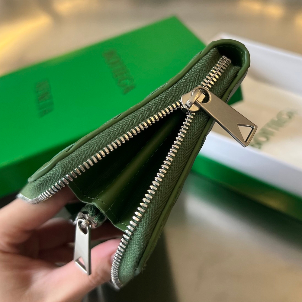 Bottega Veneta Zip Around Wallet