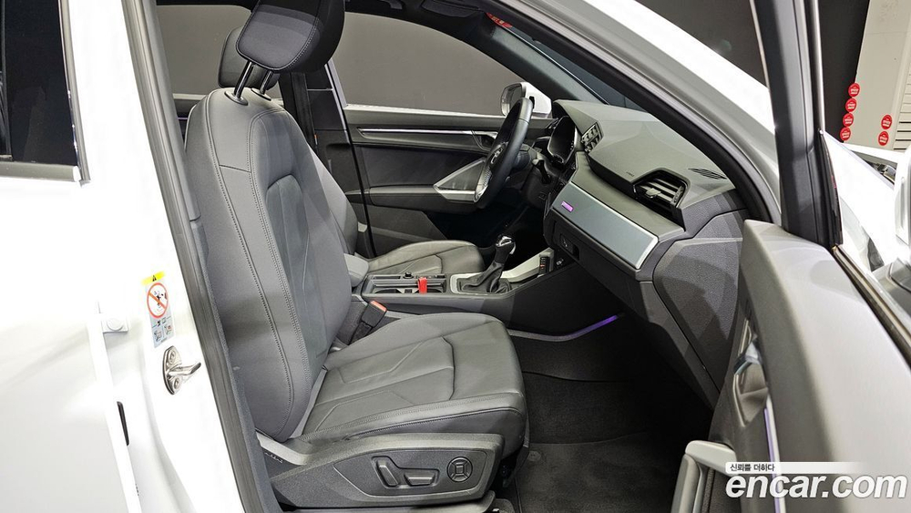 Audi Q3 (F3) 35 TDI Premium (10.2020)