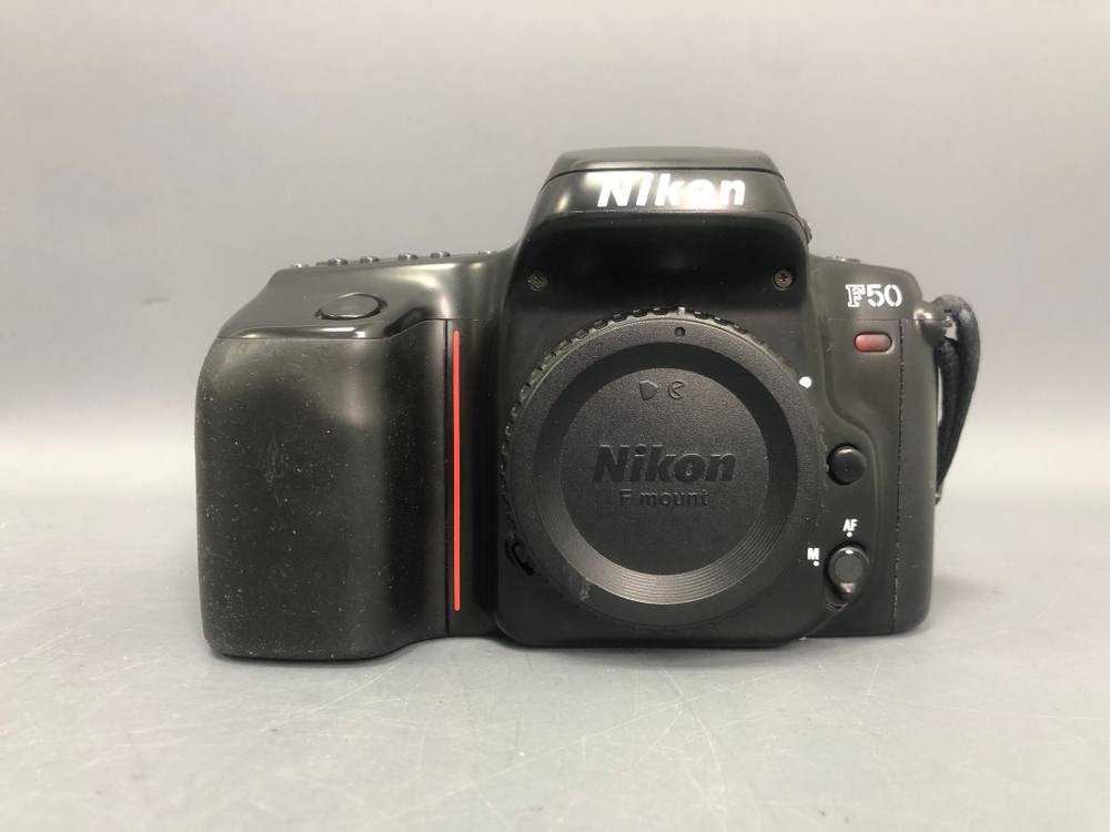 Nikon F50 Body