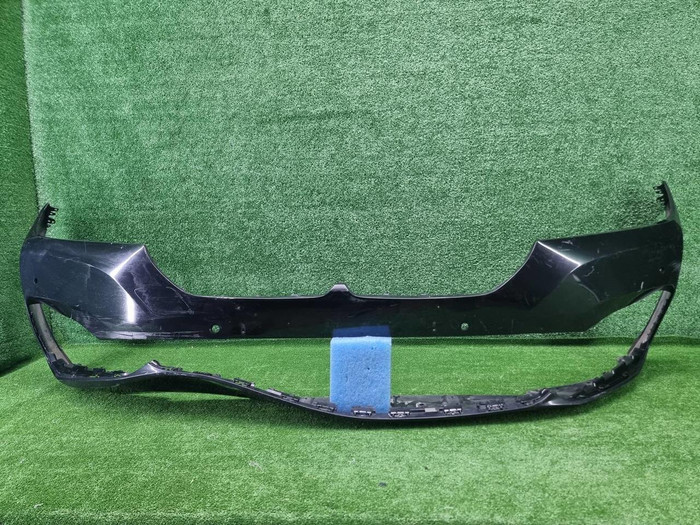 Бампер передний BMW 7er G11 G12 (2019-2022)