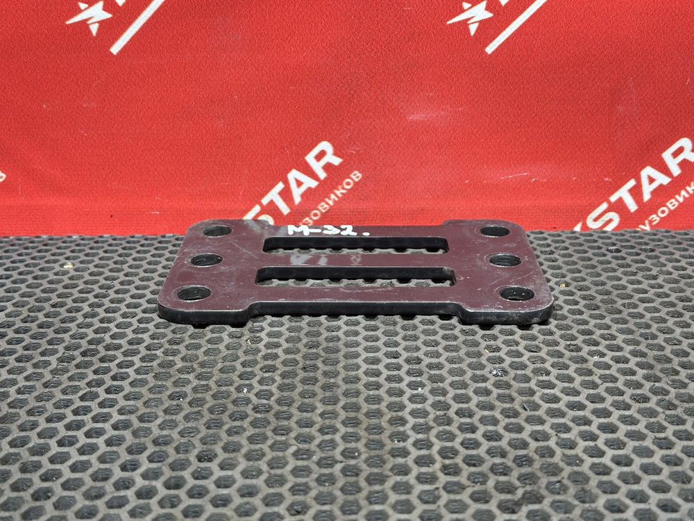 Проставка подушки двигателя