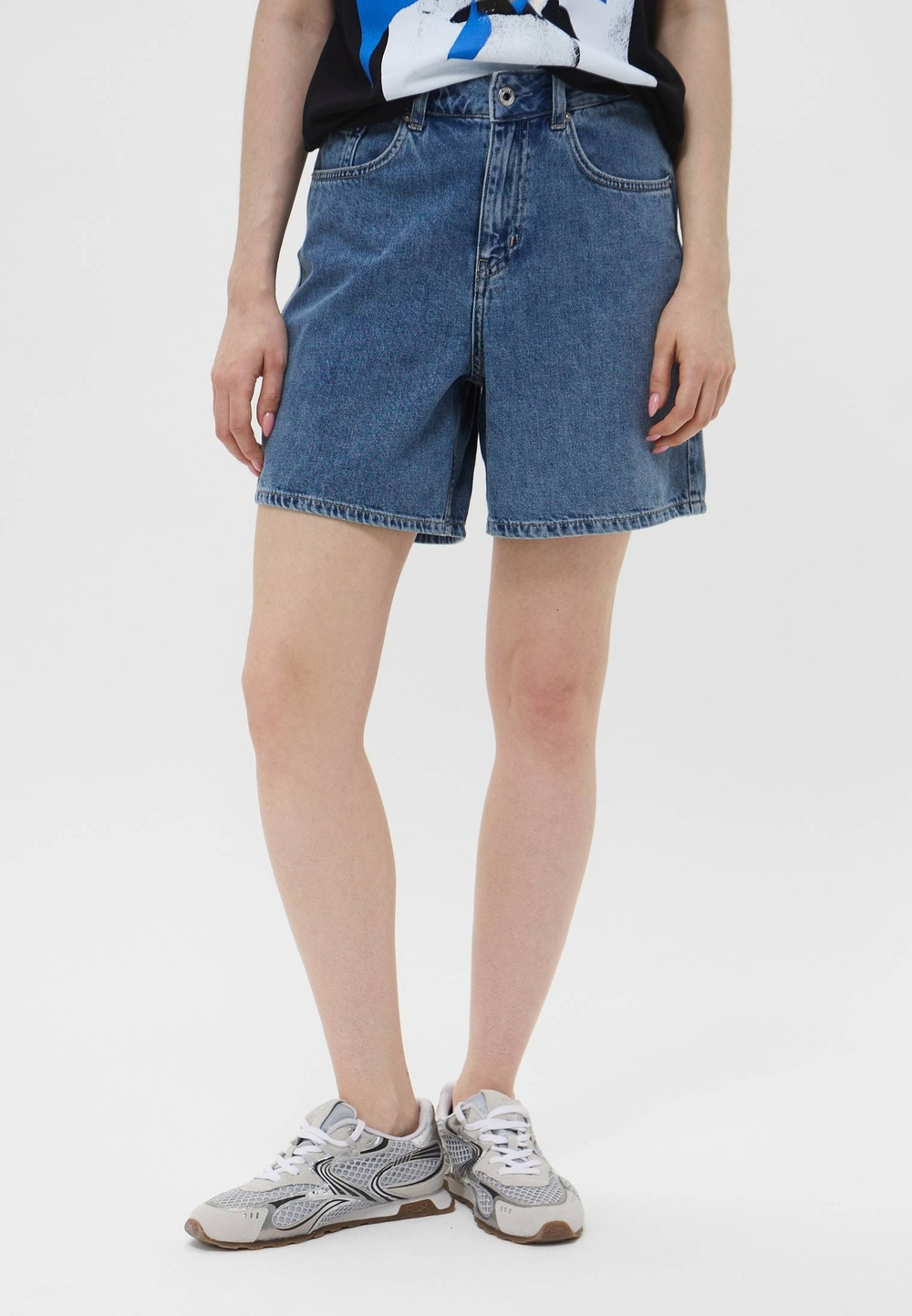 Шорты джинсовые женские KARL LAGERFELD JEANS