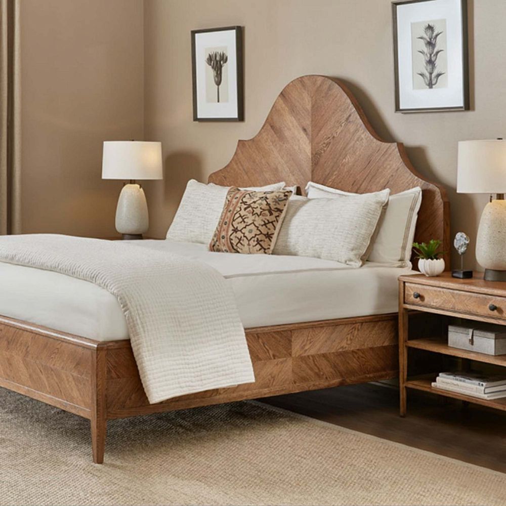 РљСЂРѕРІР°С‚СЊ СЃ РґРµСЂРµРІСЏРЅРЅС‹Рј РёР·РіРѕР»РѕРІСЊРµРј "РќРѕРІР°"