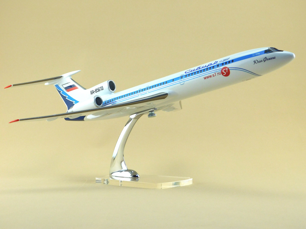Модель самолета Ту-154М (М1:100, Сибирь, RA-85619, Юлия Фомина)
