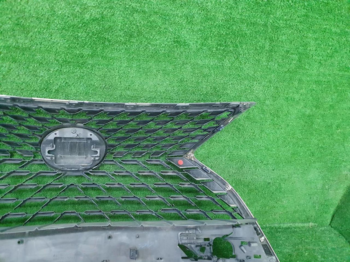 Решетка радиатора Lexus RX 4 (2019-2022)