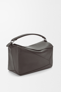 Loewe Большая сумка Puzzle мягкой зернистой телячьей кожи, темно-серый