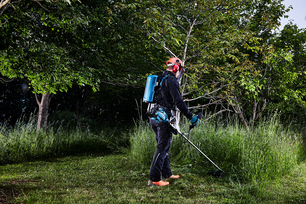 Ранцевый адаптер для аккумуляторов PDC01 с адаптерами на 18В и 36В Makita 191A59-5 18 В PDC01