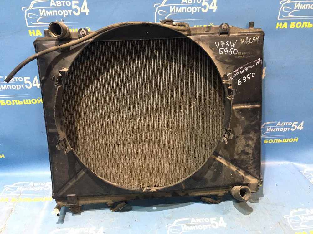 Радиатор двигателя MITSUBISHI PAJERO 1999-2006