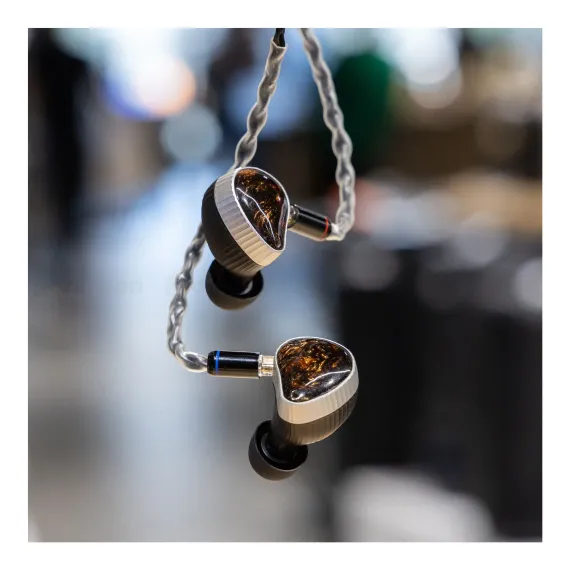 Noble Audio Sultan