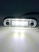Фонарь габаритный светодиодный белый Fristom FT-015 B LED с проводом 0.5 м.