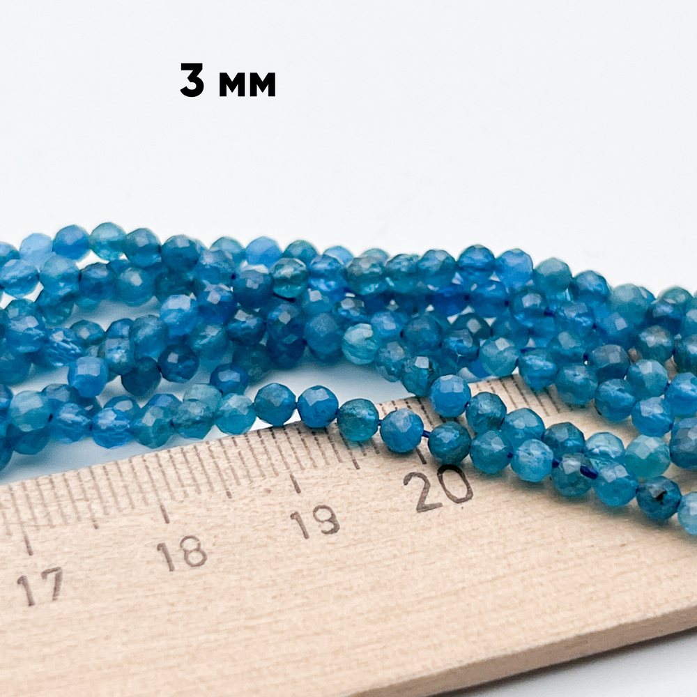 Апатит граненый бусины, диаметр 3,2-3,3 мм, цена за отрезок 19 см (1/2 нити)