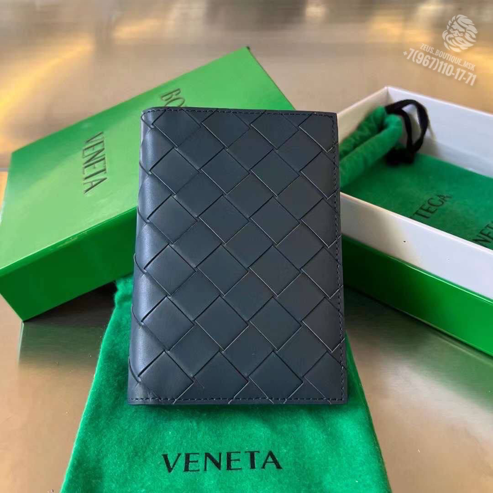 Обложка для паспорта Bottega Veneta