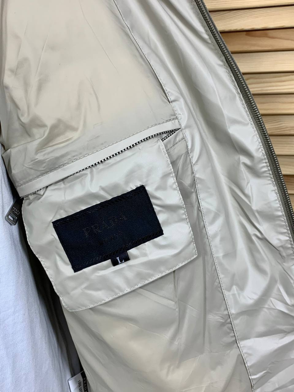 Пуховик Prada