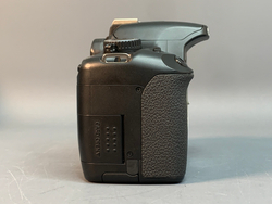Canon EOS 450D Body 3.500 кадров