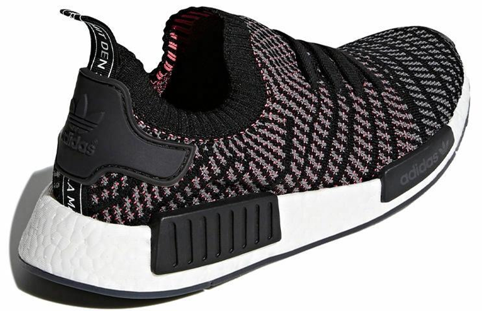 Кроссовки Adidas Originals Nmd_R1 Stlt