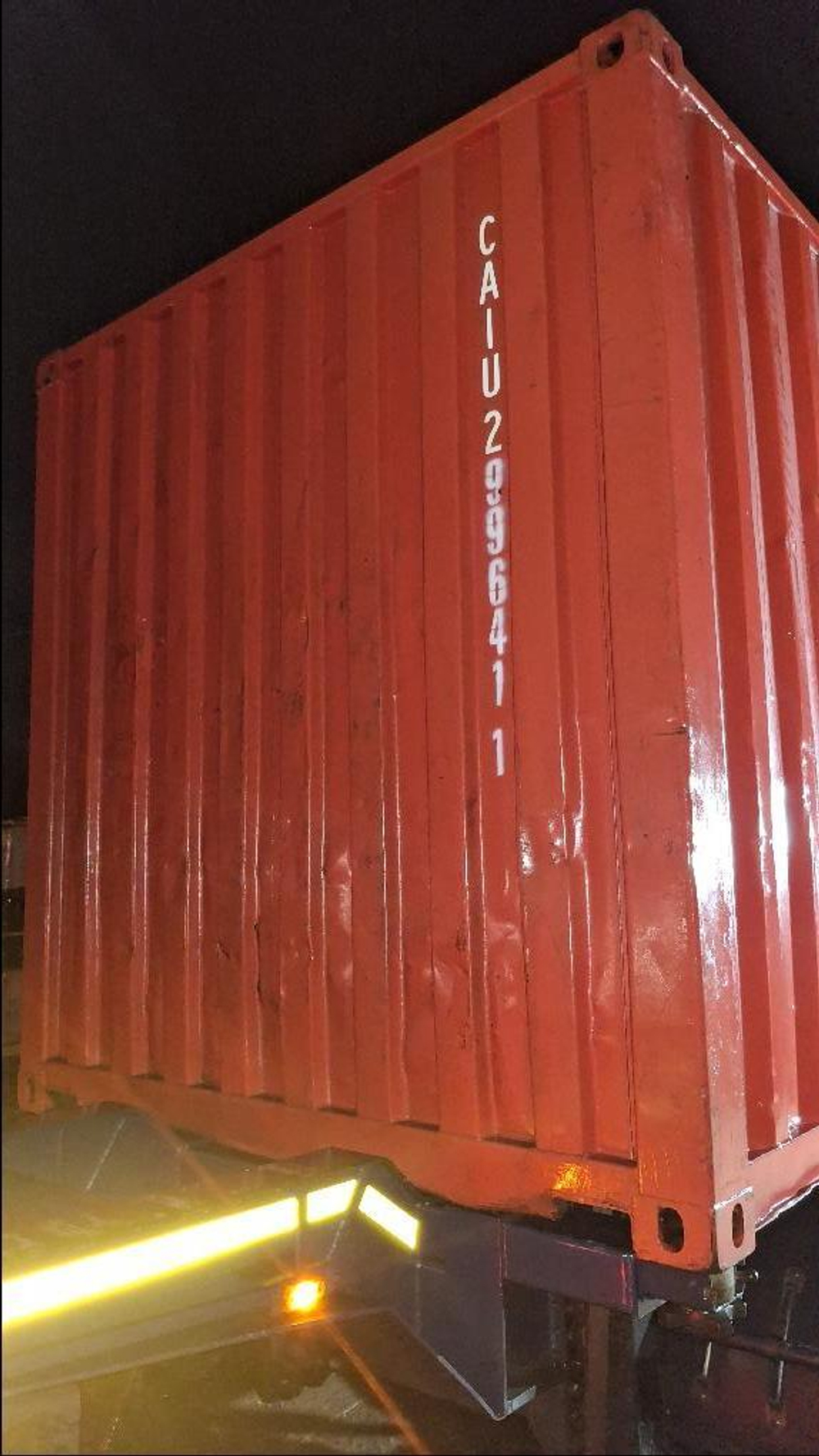 Контейнер 20 футов № CAIU2996411