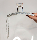 Заколка. Краб зажим для волос с квадратной дугой с тремя полосками из страз и длинными кисточками. Цвет золото