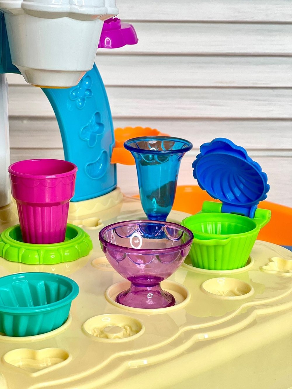 Игровой набор для лепки из пластилина Кафе-мороженое (201046837)