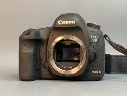 Canon EOS 5D Mark III 5.800 кадров