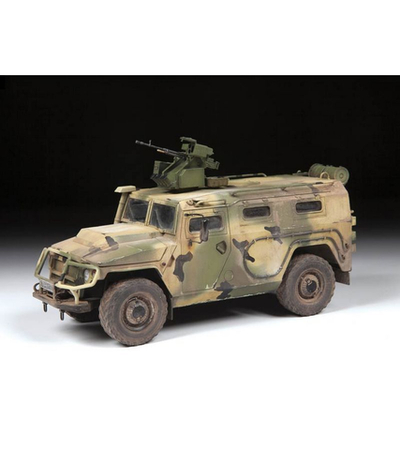 Сборная модель ZVEZDA Российский бронеавтомобиль ГАЗ «ТИГР-М» с модулем «Арбалет», 1/35