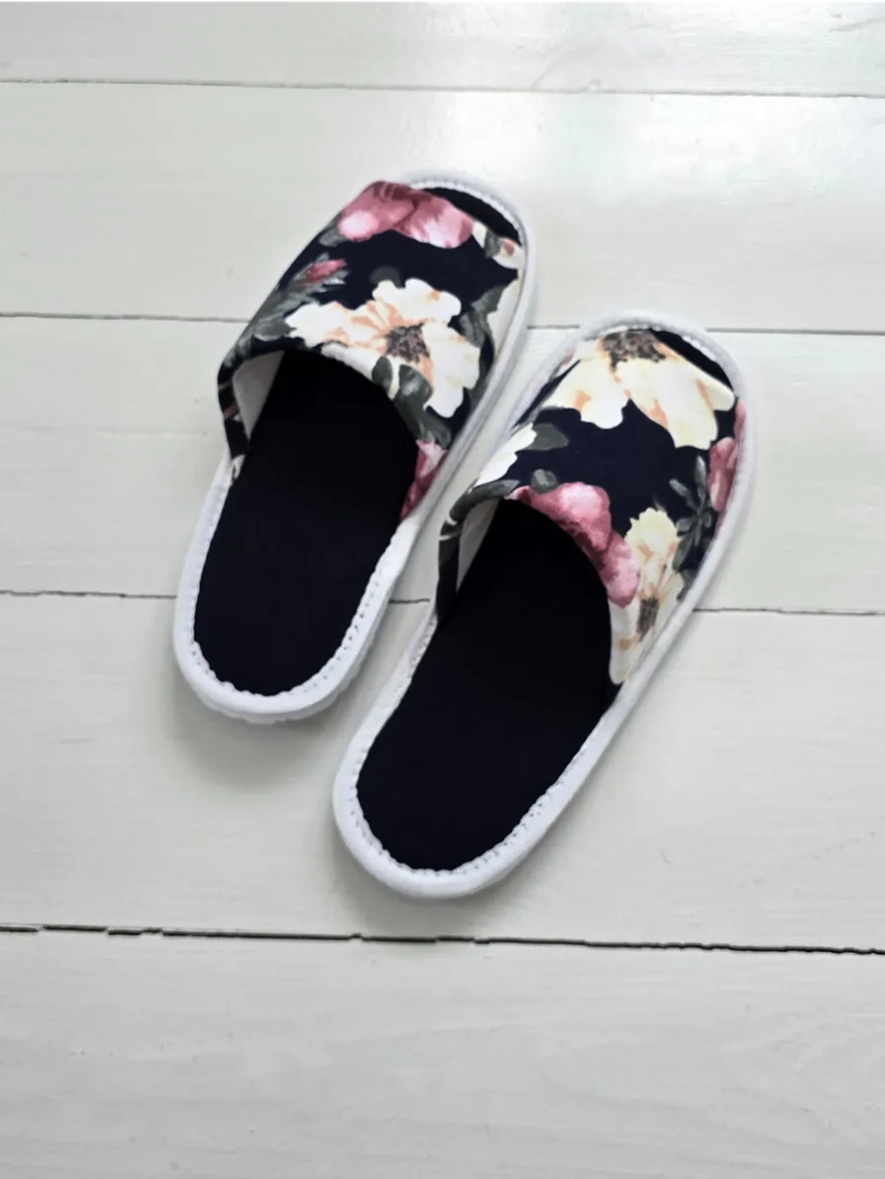 Тапочки хлопковые открытый нос "Акварельные цветы"