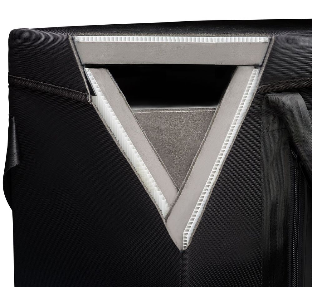 Чемодан Tenba Air Case Attache 3220w 634-226 на колесах для фотооборудования