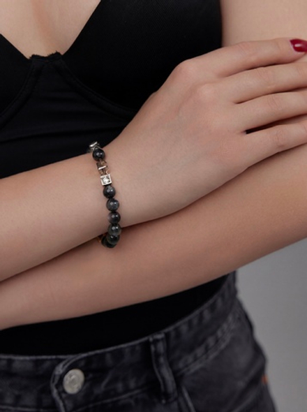 Браслет асимметричный с кошачим глазом и кубиками Swarovski, оттенок серебро