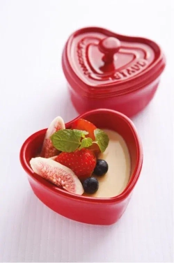 STAUB Мини-кокотница 200мл сердце красное