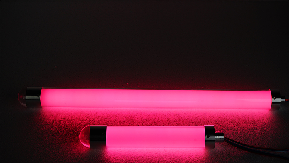 LED Tube Light Bolt