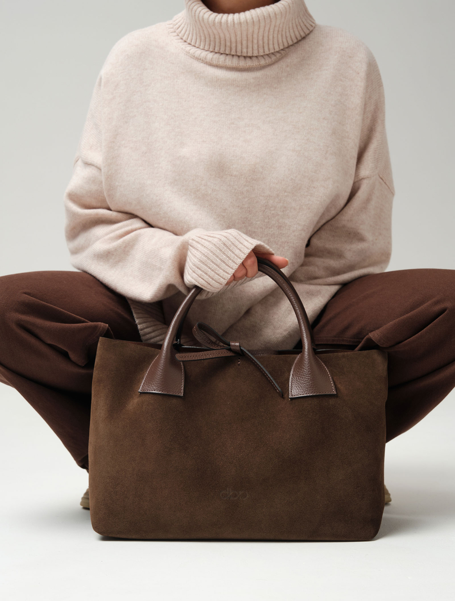 Замшевая сумка Iris DBR 31372 кофе