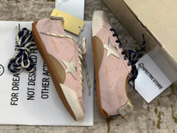 True-Star In Pastel Pink Suede With Silver Star