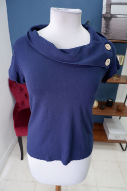 Джемпер с коротким рукавом 44 размер