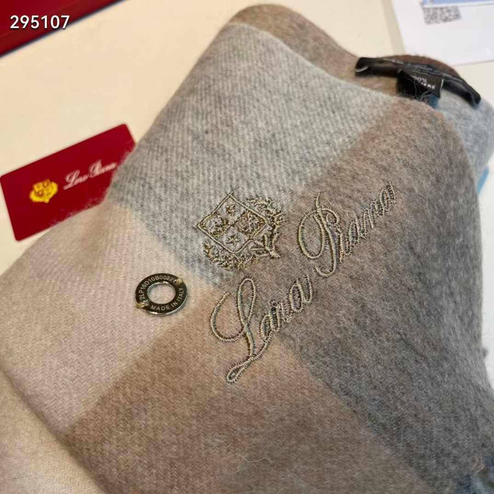 Шарф Loro Piana