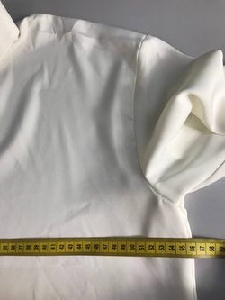 Блузка by Nati приятная к телу, маркировка М, визуально 46 размер