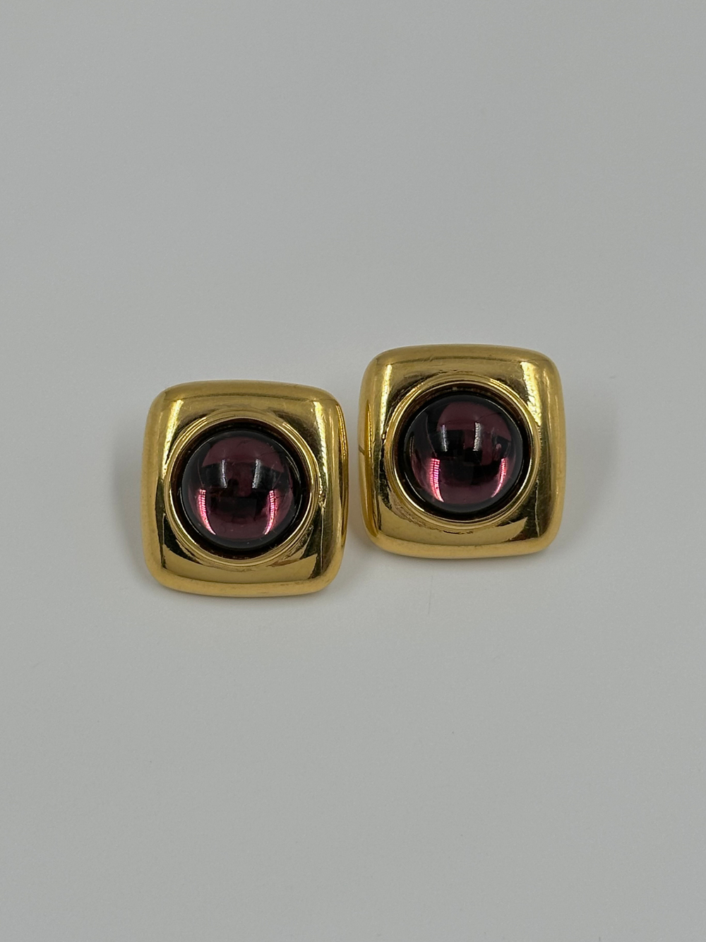 Серьги с фиолетовыми кабошонами Monet