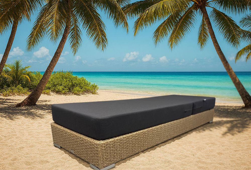 Шезлонг-лежак плетеный с матрасом ReeHouse Mantera, бежевый люкс, серый